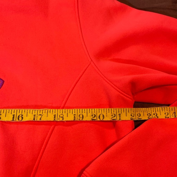 Hoodie by Under Armour Brand. EUC! - Picture 5 of 16